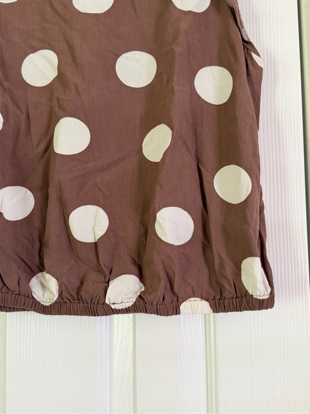 LOFT Women’s Polka Dot Banded Hem Flutter Sleeve Top Brown White Size Medium - Picture 6 of 10